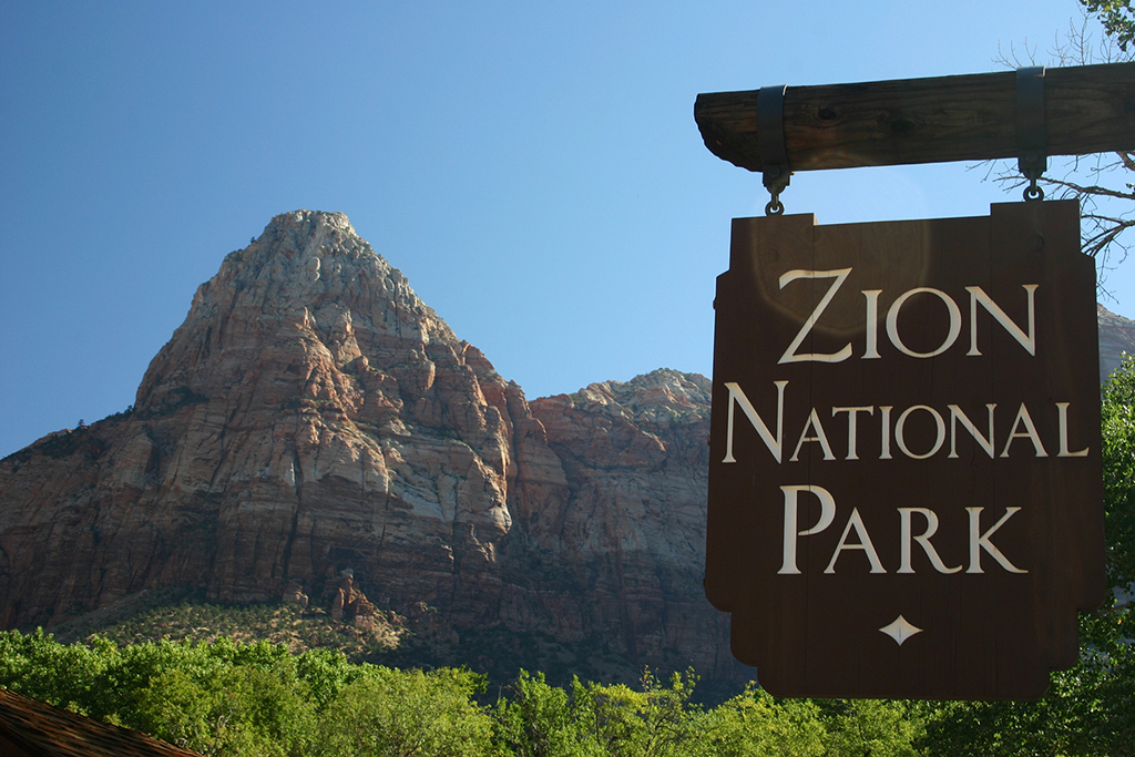 IMG_200.JPG - Zion National Park