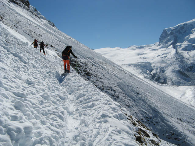 IMG_1525 A big avalanche came down the day before