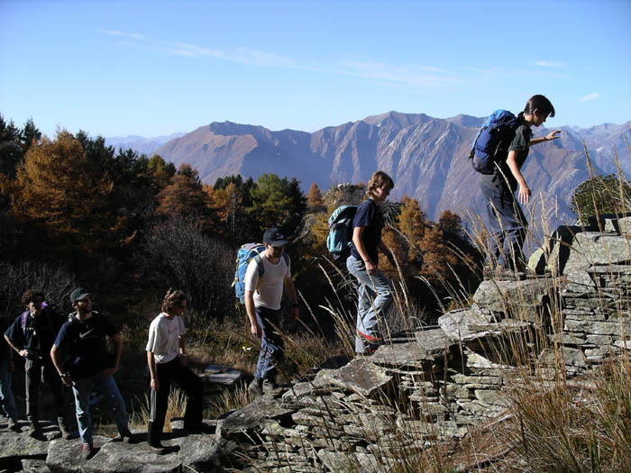 IMGP8632 On the wall connecting two mountains (probably built to keep the cows on one side)