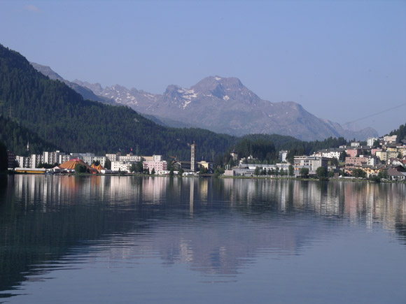 IMGP3973 St.Moritz, with behind the Miz la Margna