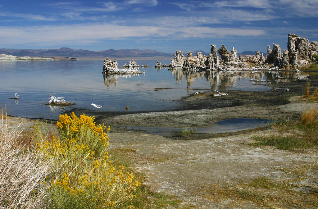 IMG_031.JPG - Mono Lake