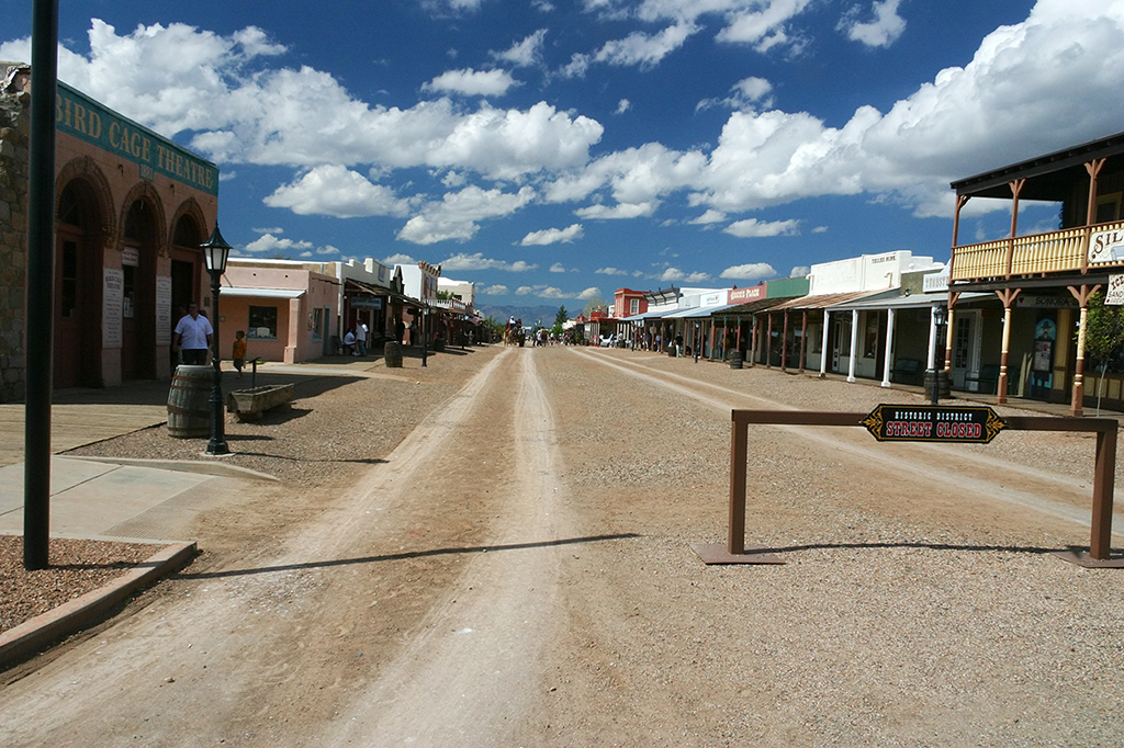 IMG_4295.JPG - Tombstone, Arizona