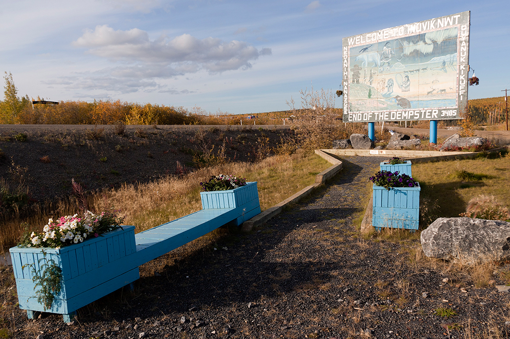 IMG_275.jpg - Inuvik at 69° N