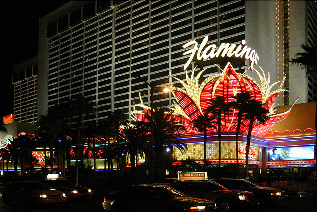 IMG_015.JPG - Flamingo Hilton at Night