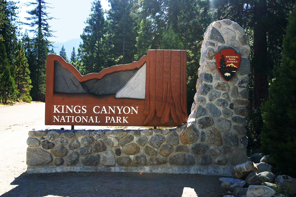 IMG_055.JPG - Kings Canyon National Park