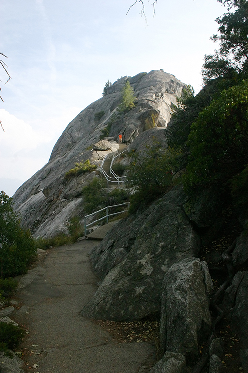 IMG_084.JPG - Moro Rock, Sequoia National Park