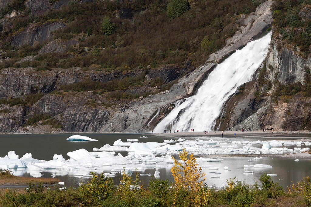 IMG_377.jpg - Mendenhall Glacier at Juneau